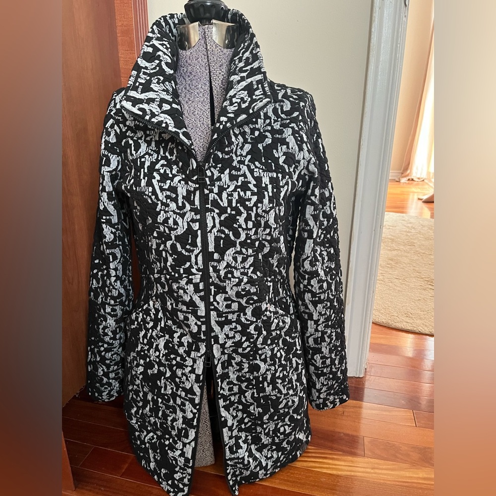 Tonia Debellis made in Canada jacket. Stretch!